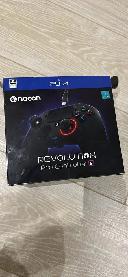 Manette PS4 Revolution Pro Controller