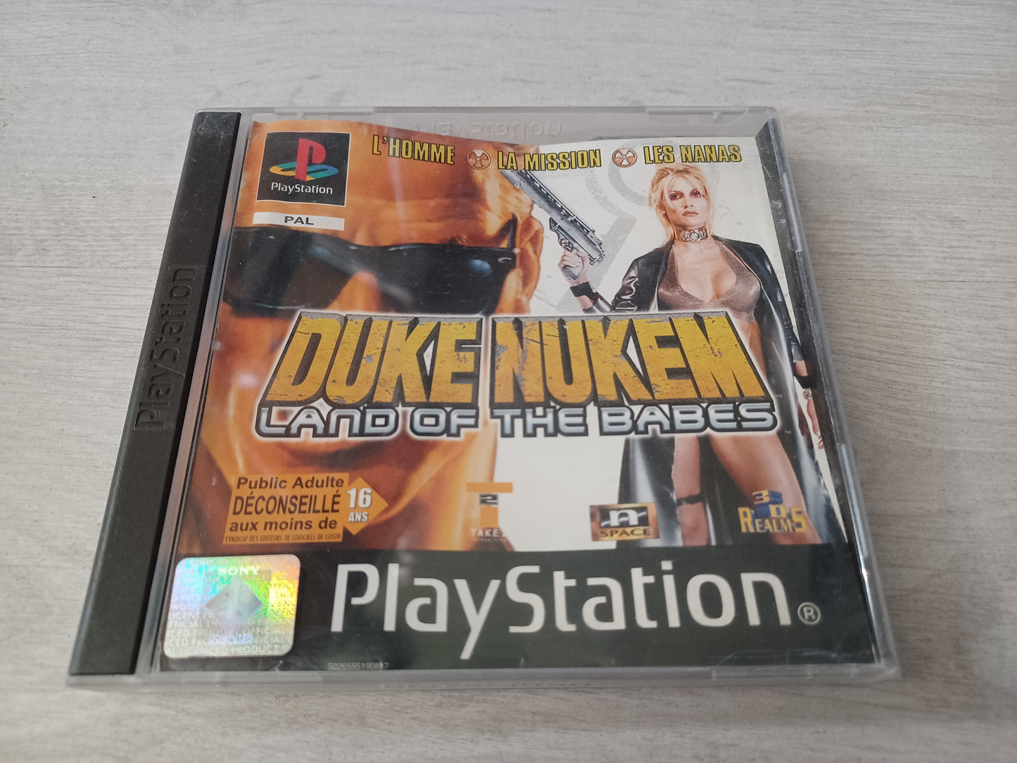 Duke nukem : Land of the babes