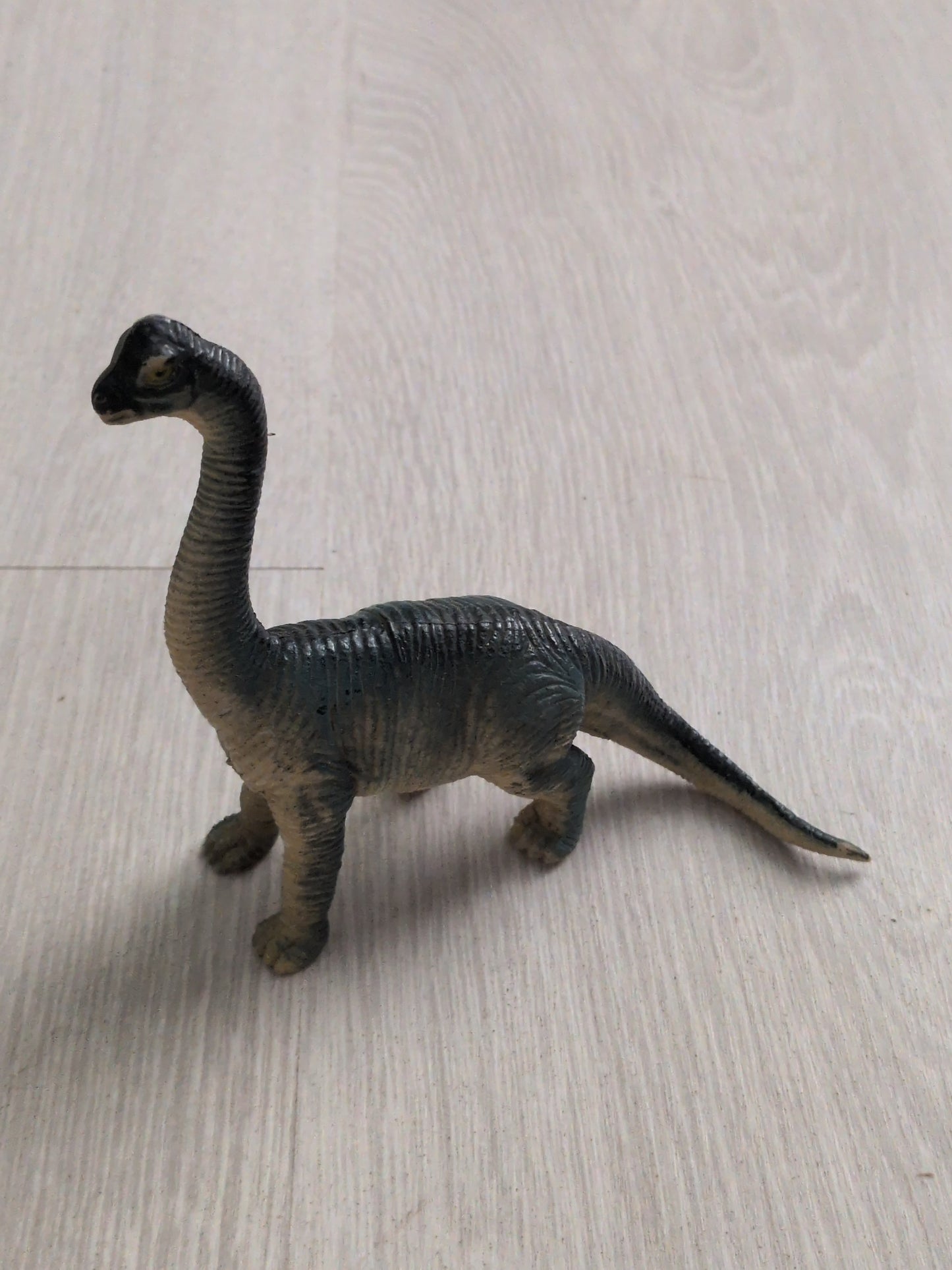 Figurine dinosaure