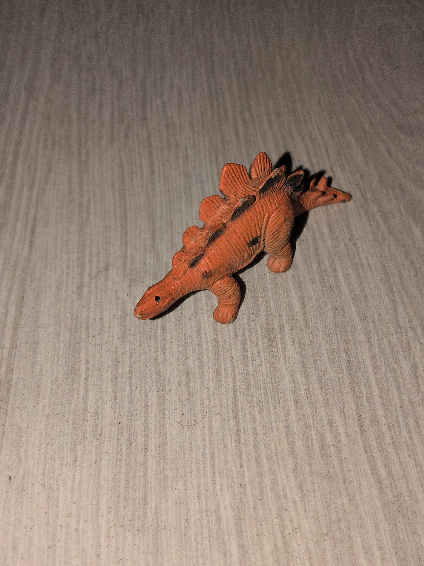 Figurine dinausore