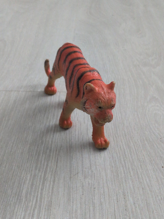 Figurine tigre