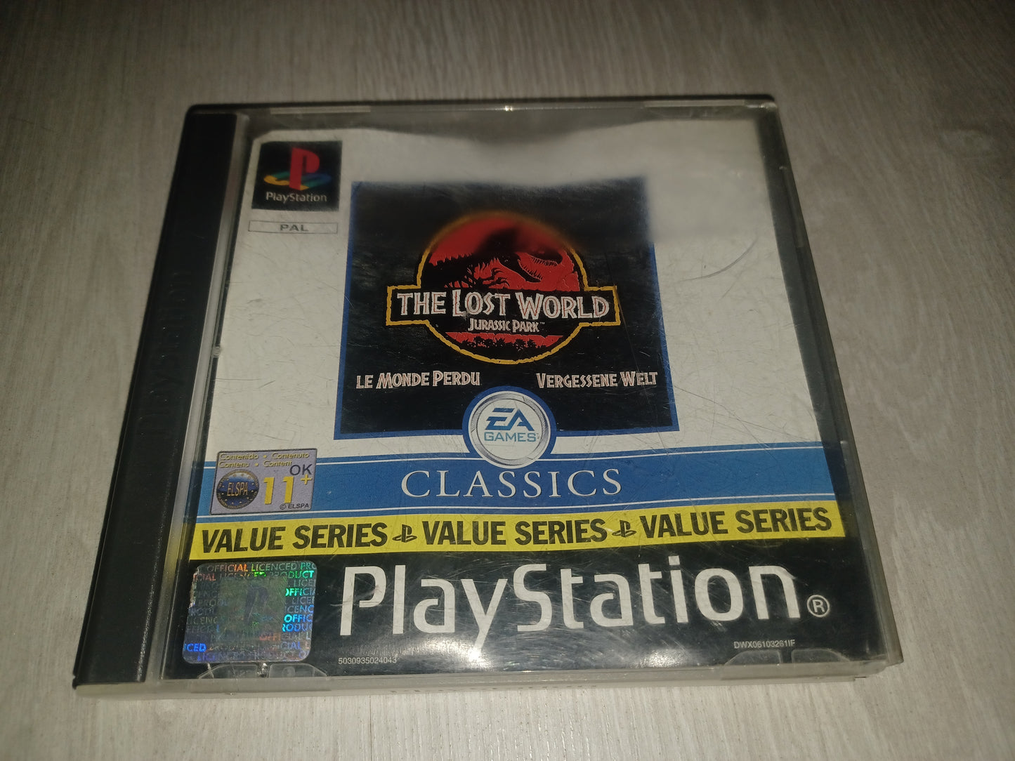 The lost world : Jurassic park