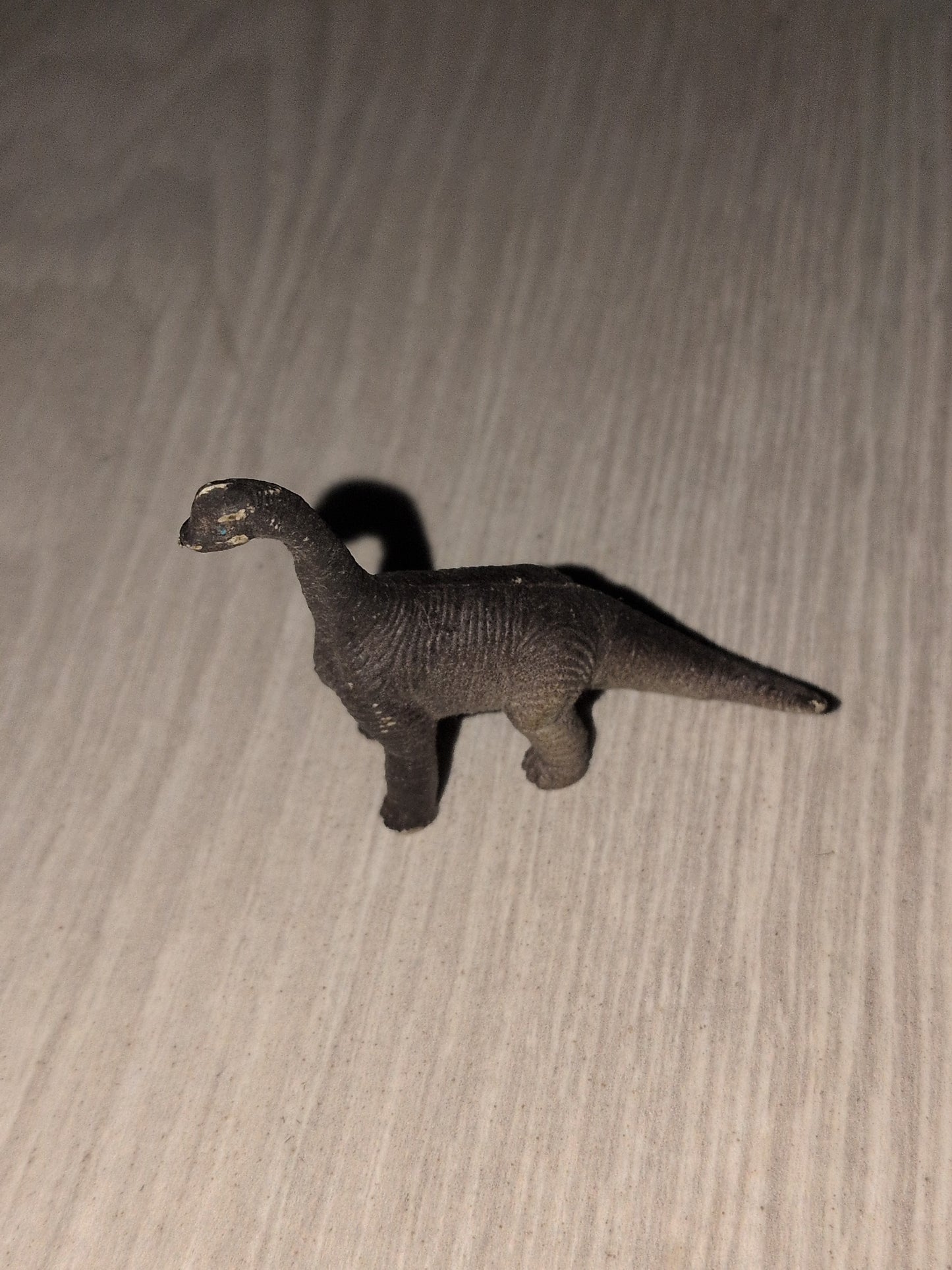 Figurine dinausore