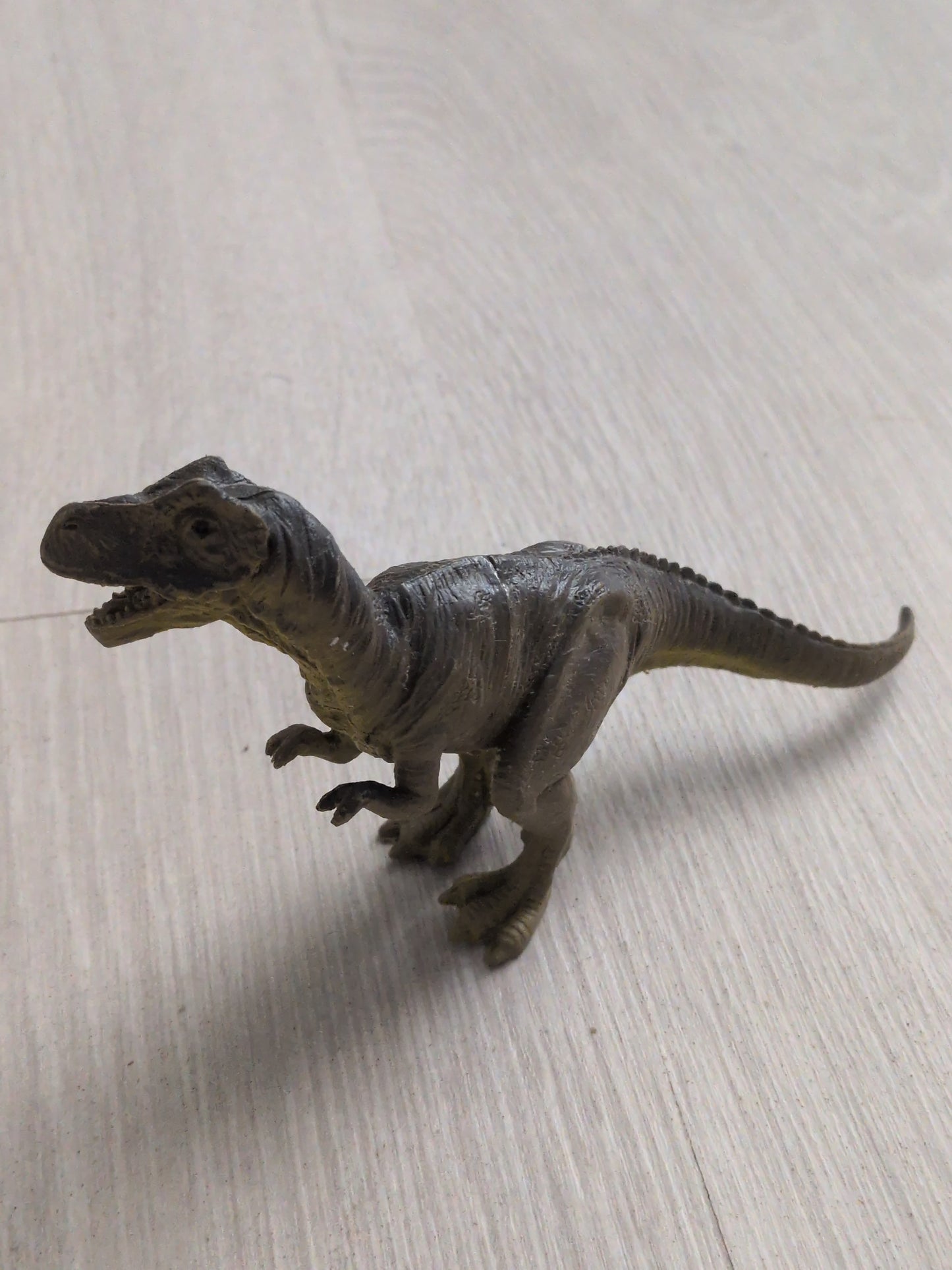 Figurine dinausore