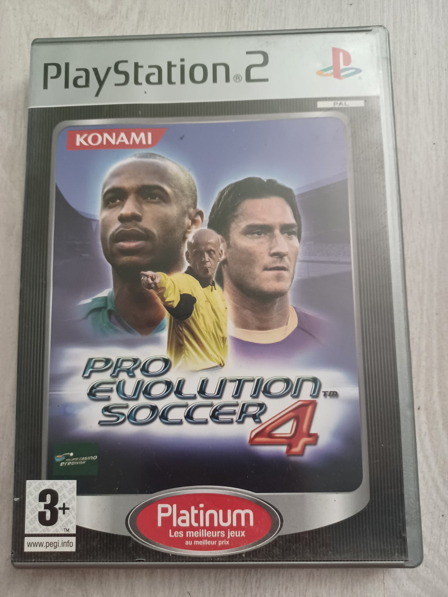 Pro evolution soccer 4 (Platinum)