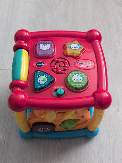 Cube d'éveil - VTech