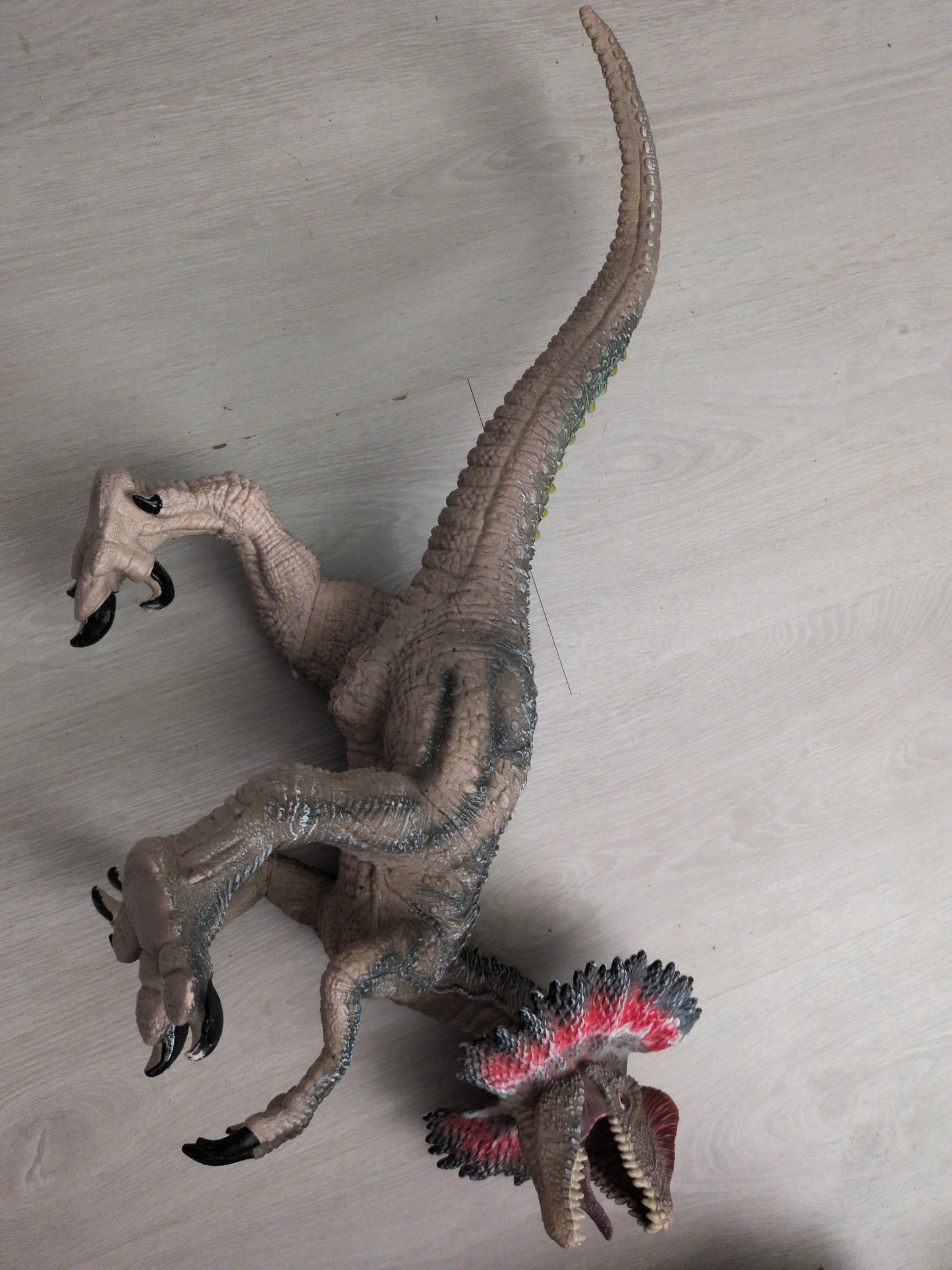 Figurine Dilophosaure