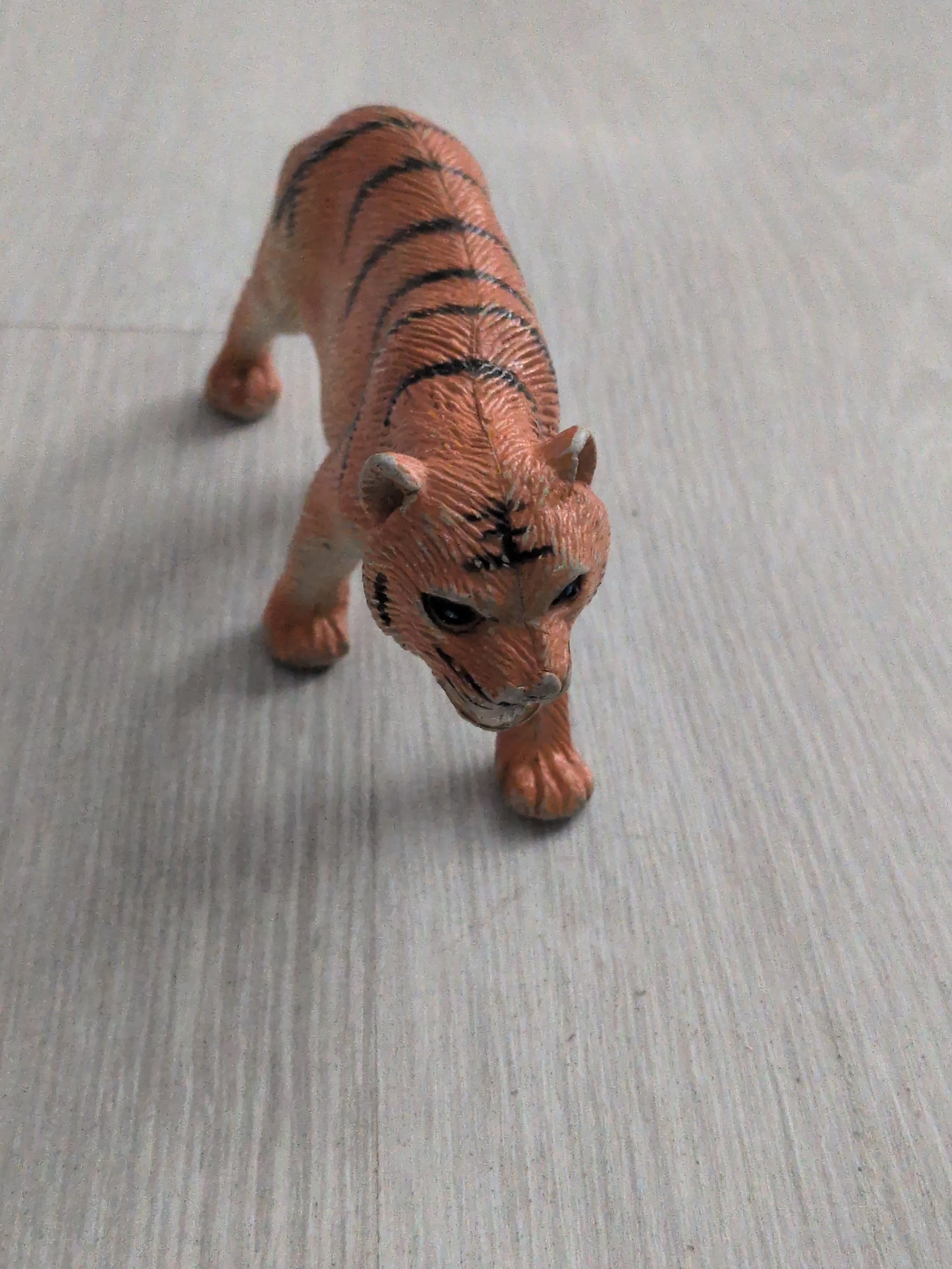 Figurine tigre