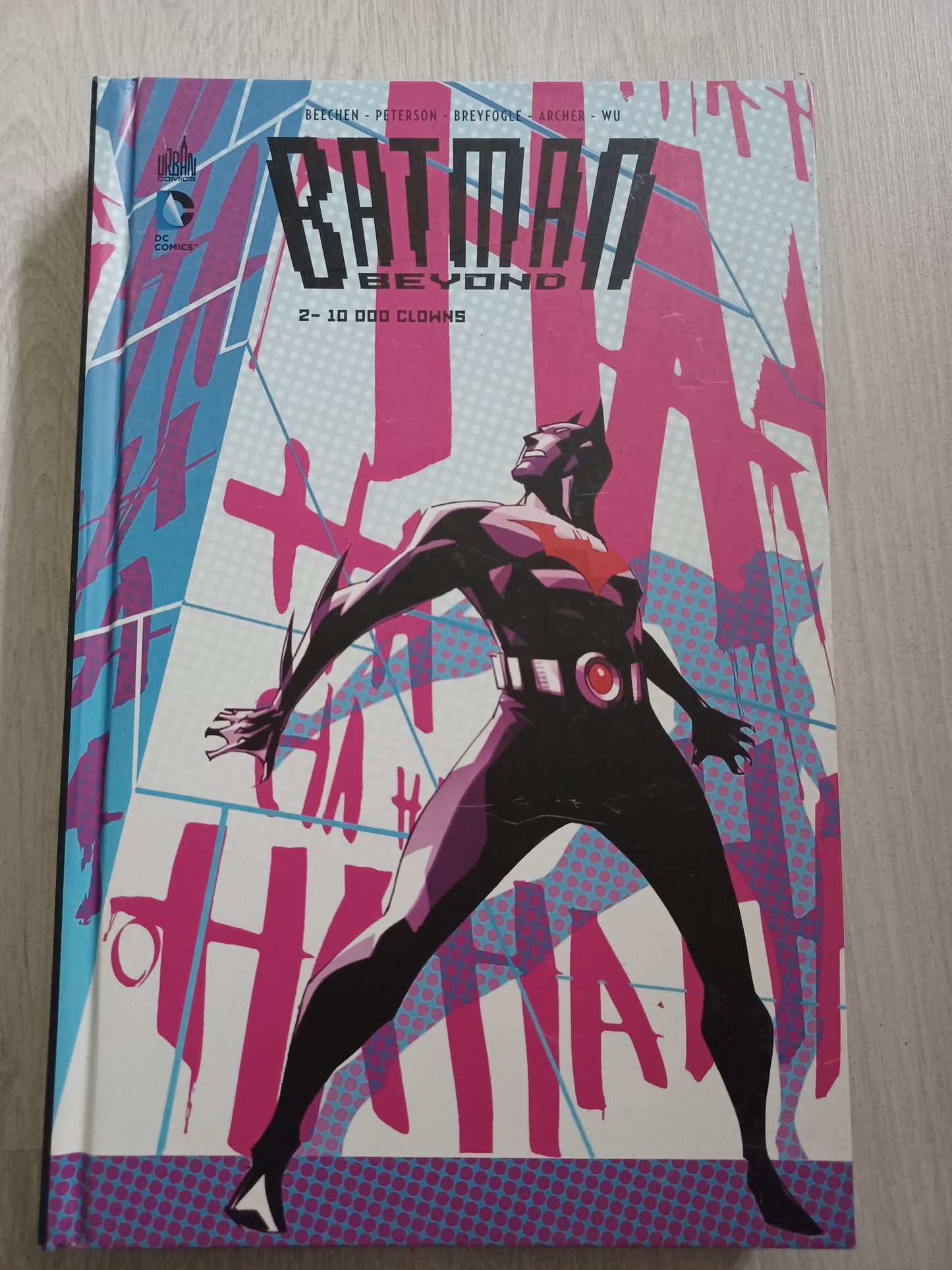 Batman beyond - 10 000 clowns