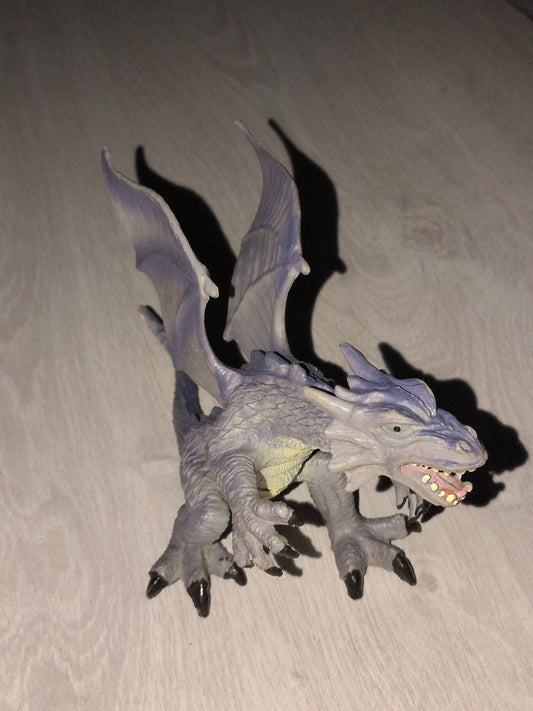 Figurine dragon