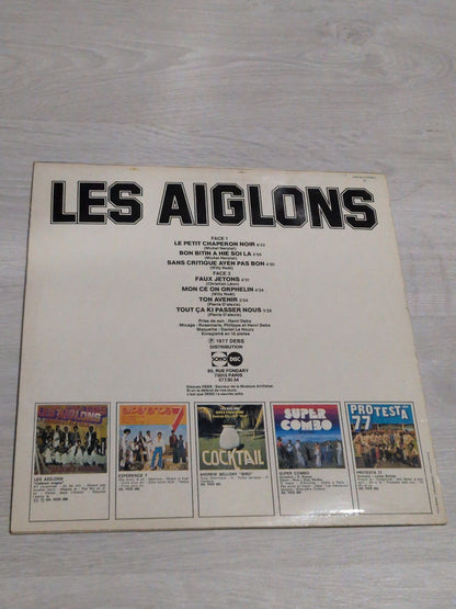 Les aiglons - Le petit chaperon noir