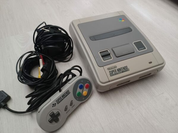 Super Nintendo + 3 Jeux